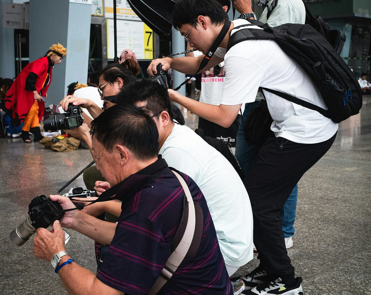 Photography instructor with students